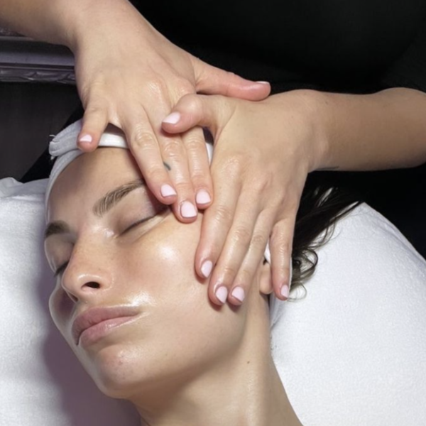 Skin Care Training Certification ( Skin Care Therapist)